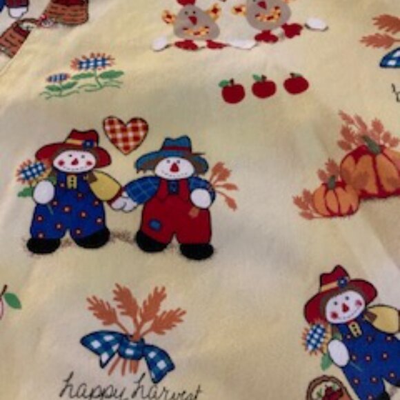 Scrub top plus size harvest-thanksgiving themed - Picture 2 of 3